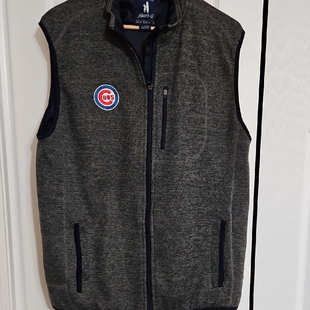 johnnie-O Charcoal Vest with Cubs Logo